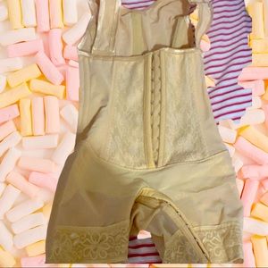 Woman’s shape fantasy by Hibody